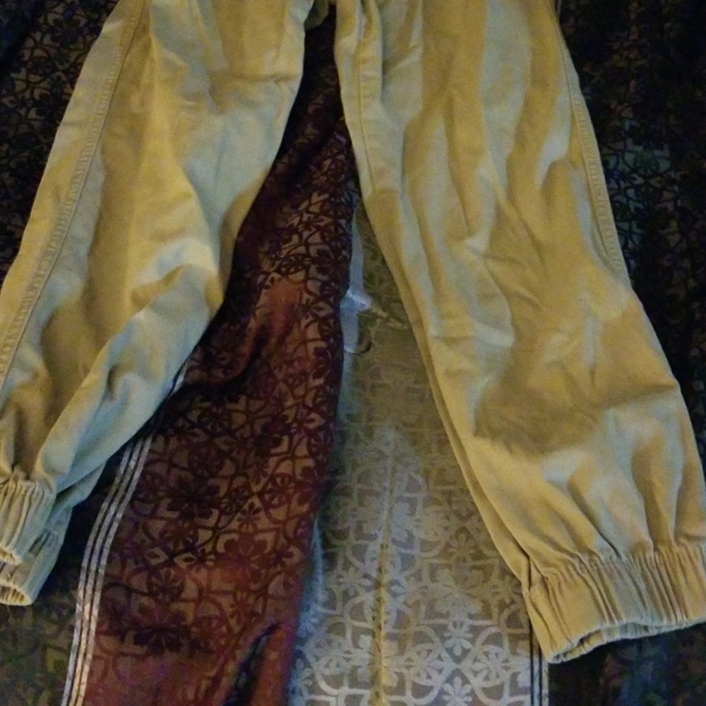 Joggers - Picture 2 of 2